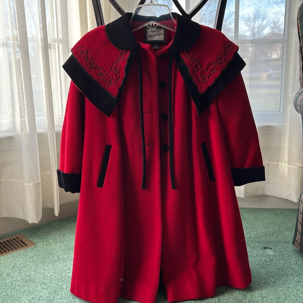 Rothschild girls dress coat- size 5. Beautiful- 100% wool - beautifully lined